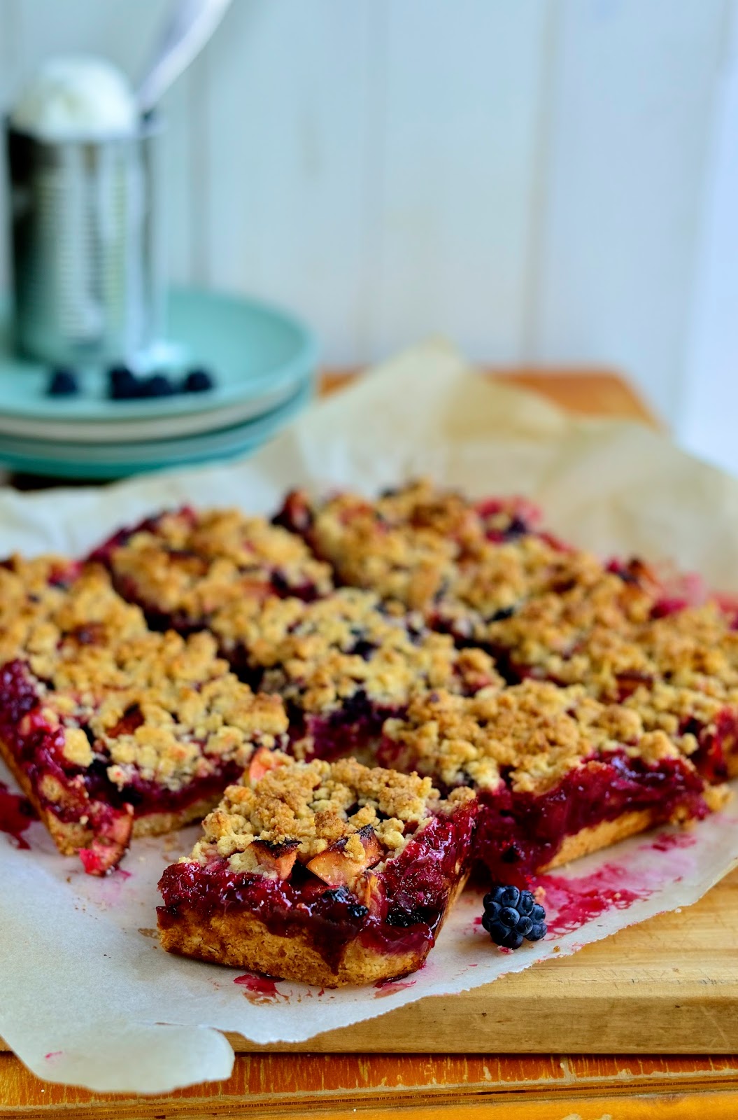 Õuna-põldmarja purukook