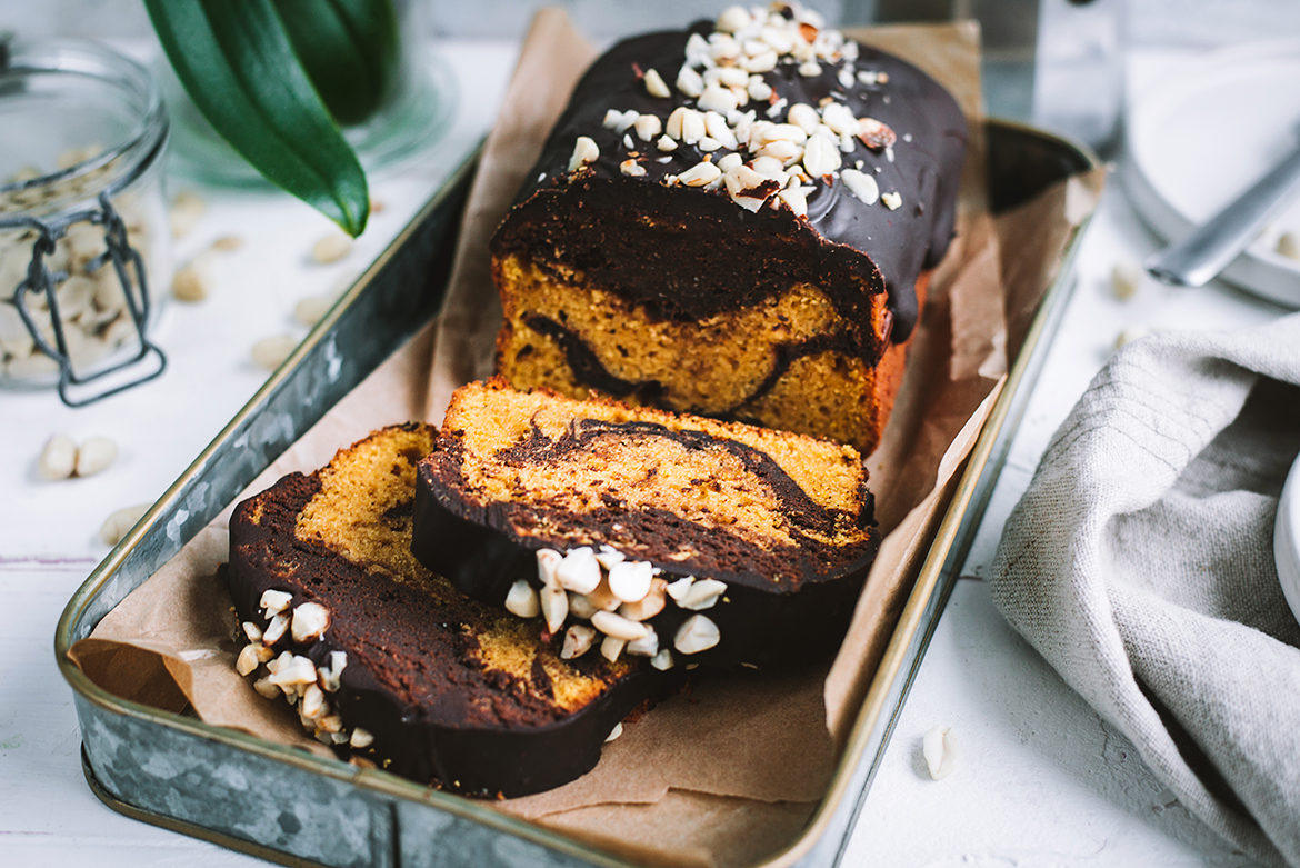 Kõrvitsa ja maapähklivõiga šokolaadine keeks