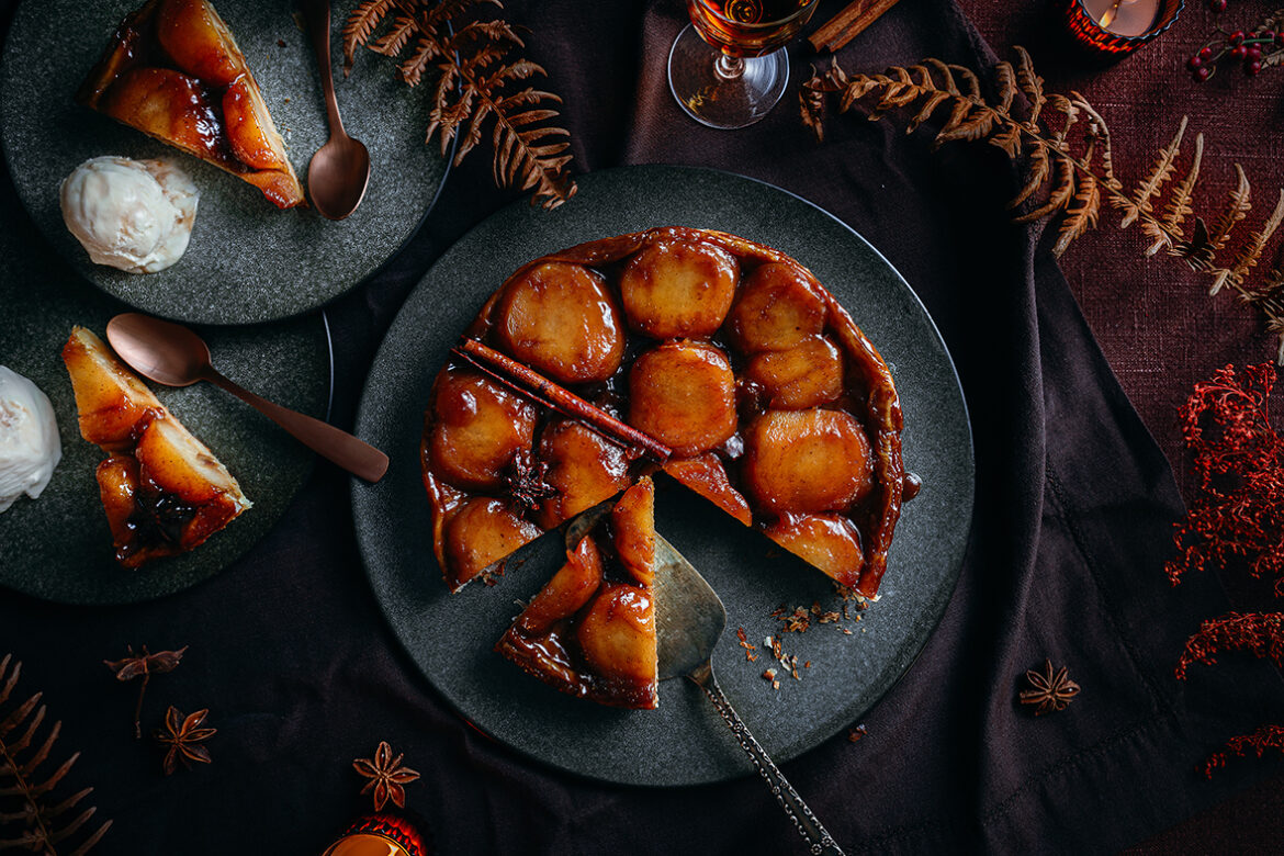 Tarte tatin ehk tagurpidi õunakook viievürtsiseguga