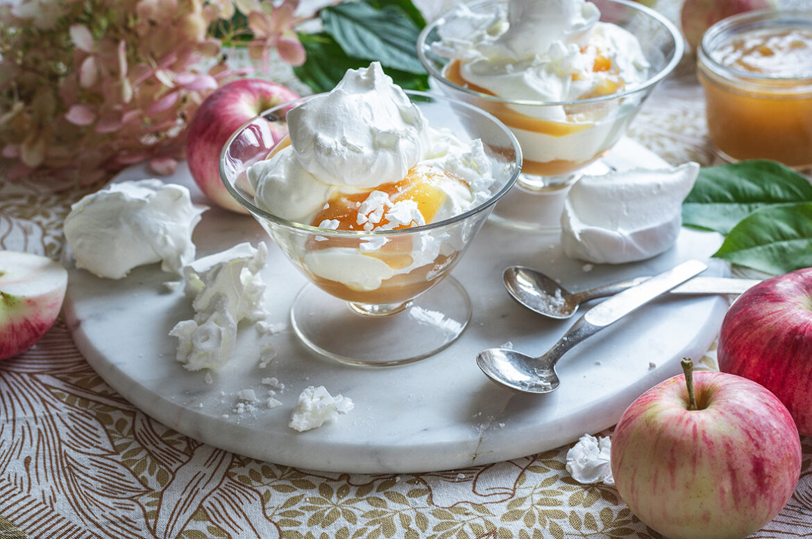 Eton mess õunapüreega