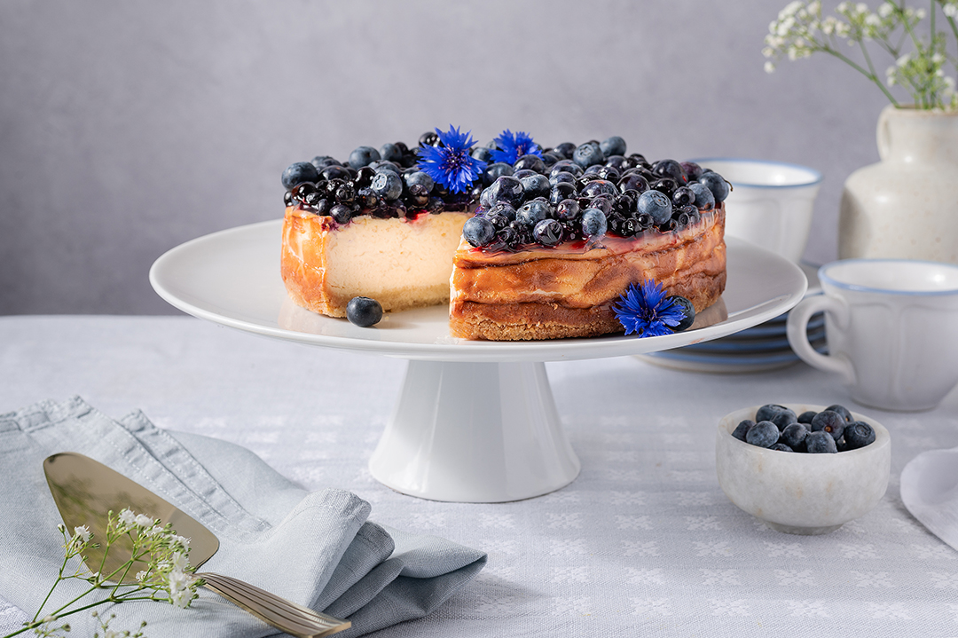 Lihtne kohupiima- juustukook mustikatega